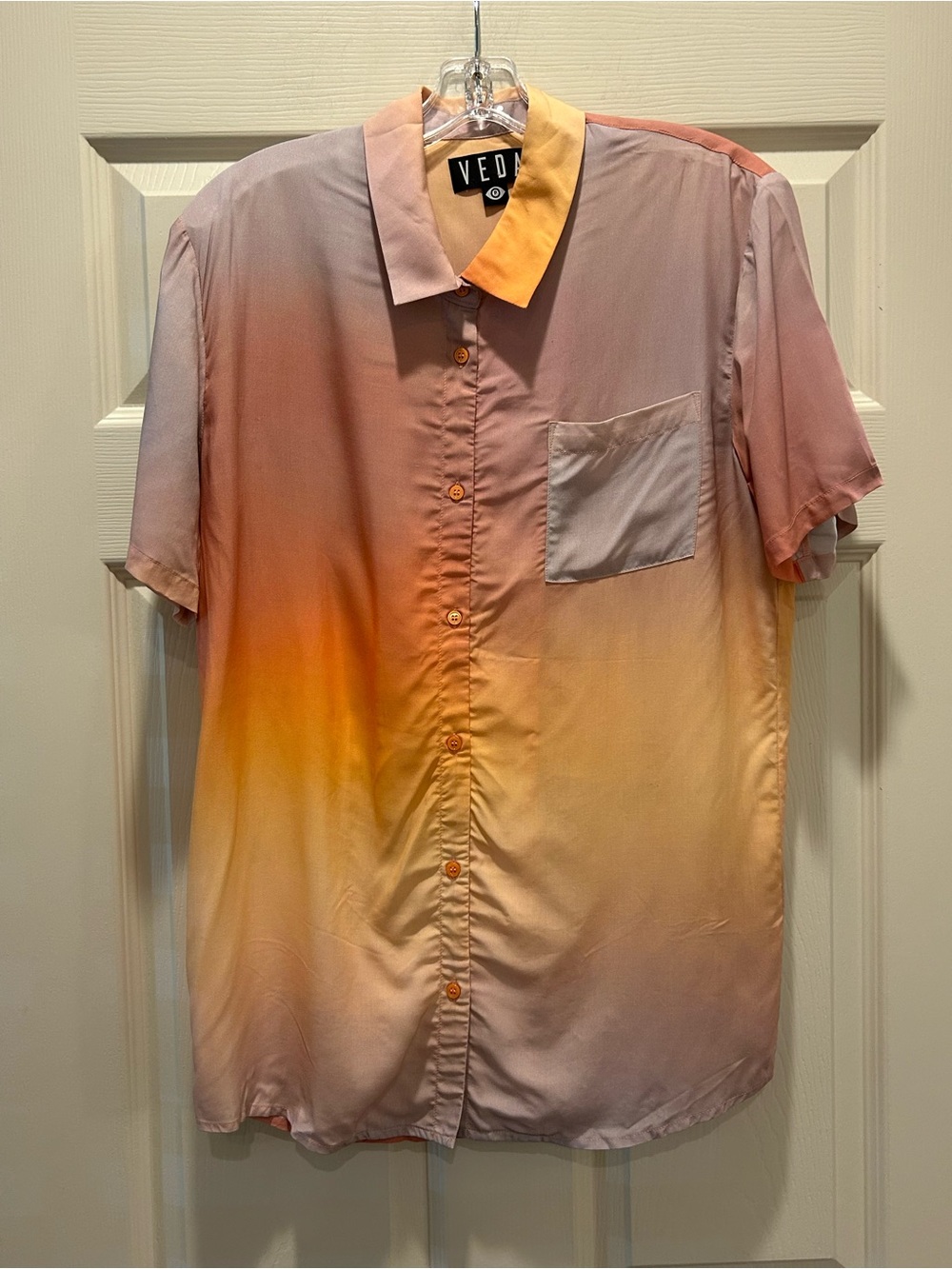 Veda Women's Short-Sleeve Gradient Peach to Yellow Button-Down Shirt